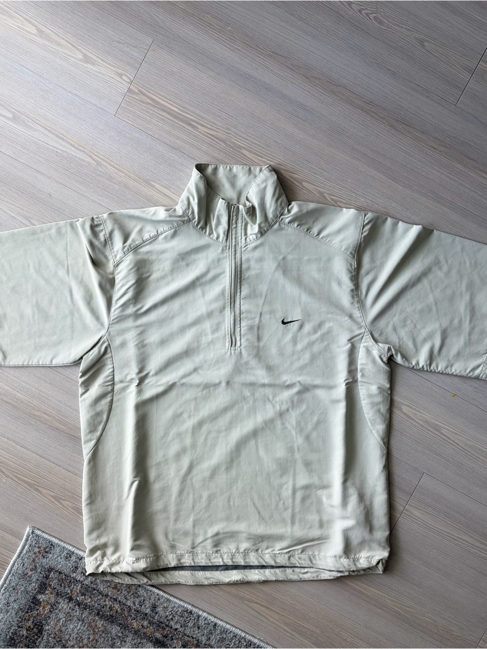 Y2K TAN COLORED NIKE GOLD WINDBREAKER